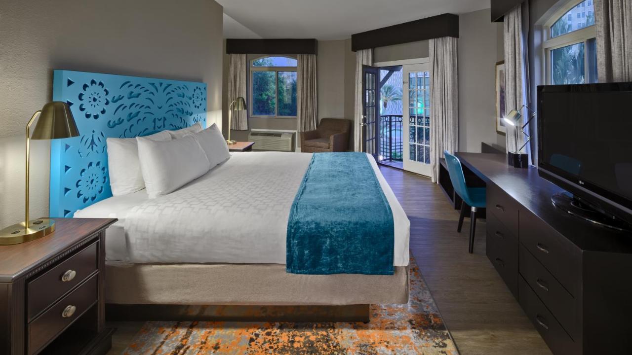 Hotel Indigo San Antonio Riverwalk By Ihg Exteriör bild