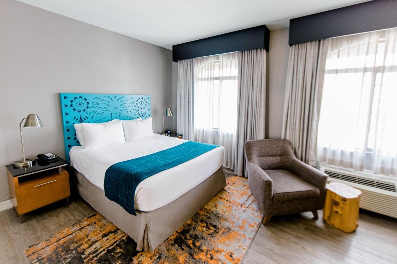 Hotel Indigo San Antonio Riverwalk By Ihg Exteriör bild