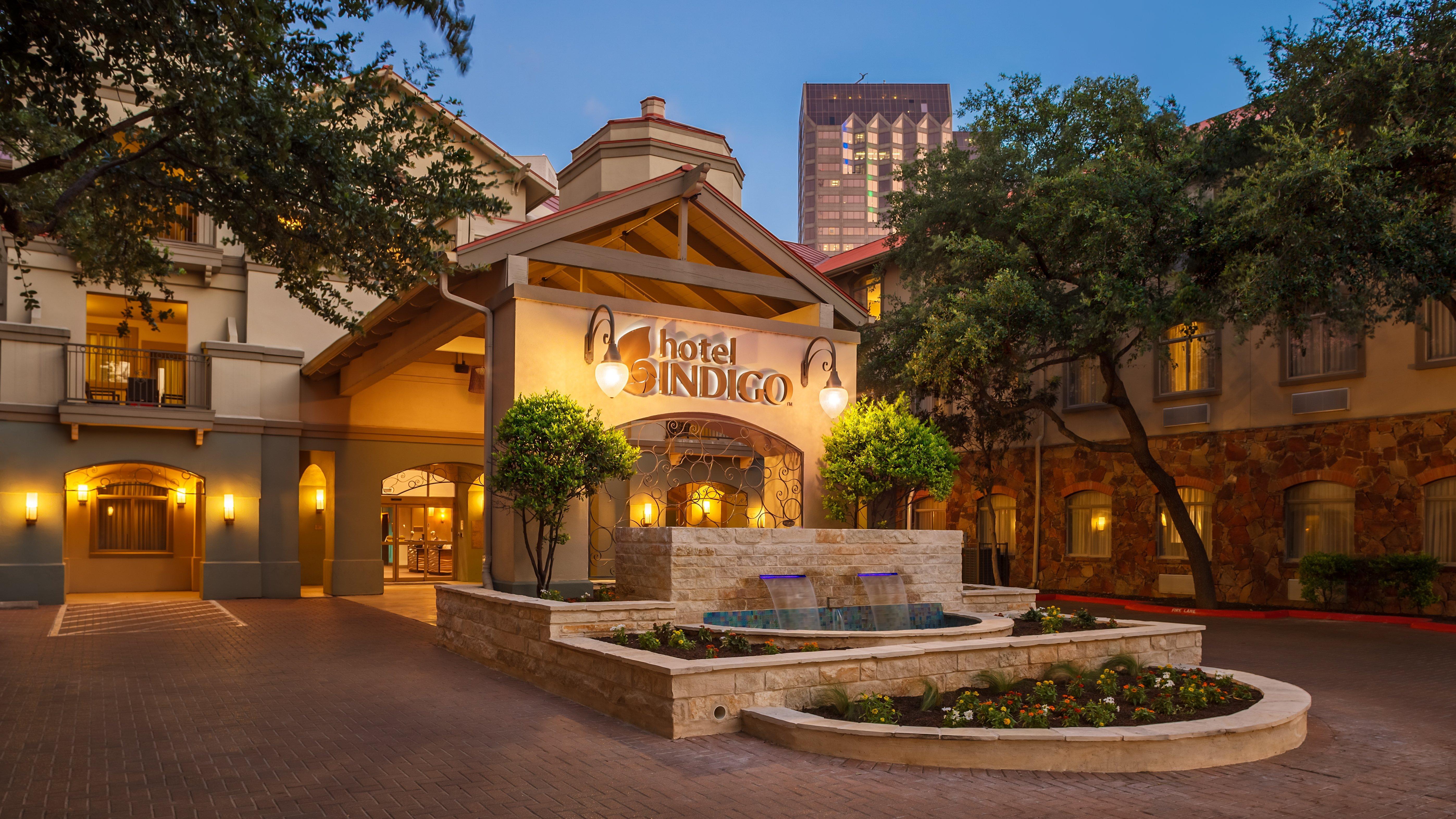 Hotel Indigo San Antonio Riverwalk By Ihg Exteriör bild