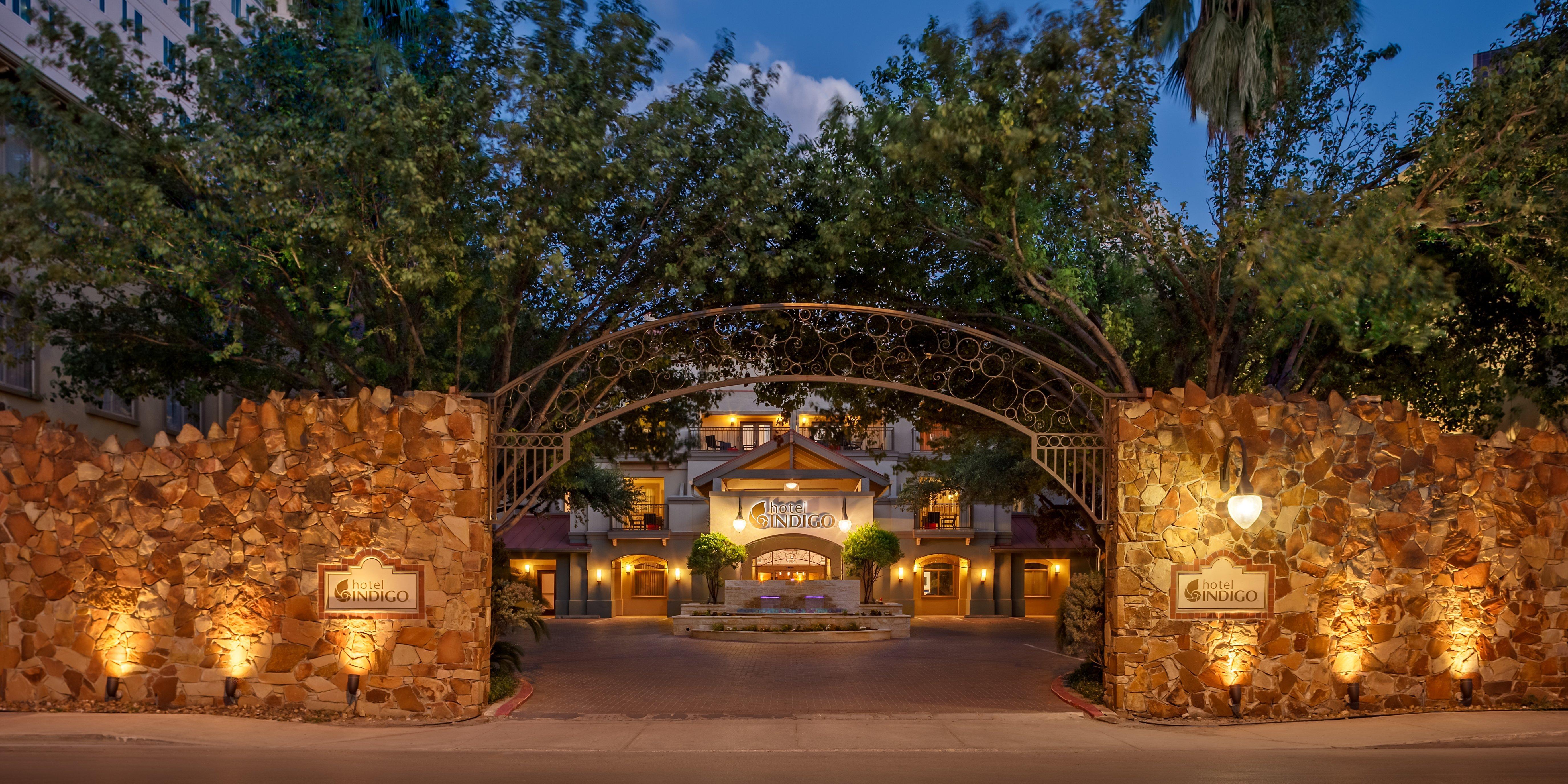 Hotel Indigo San Antonio Riverwalk By Ihg Exteriör bild