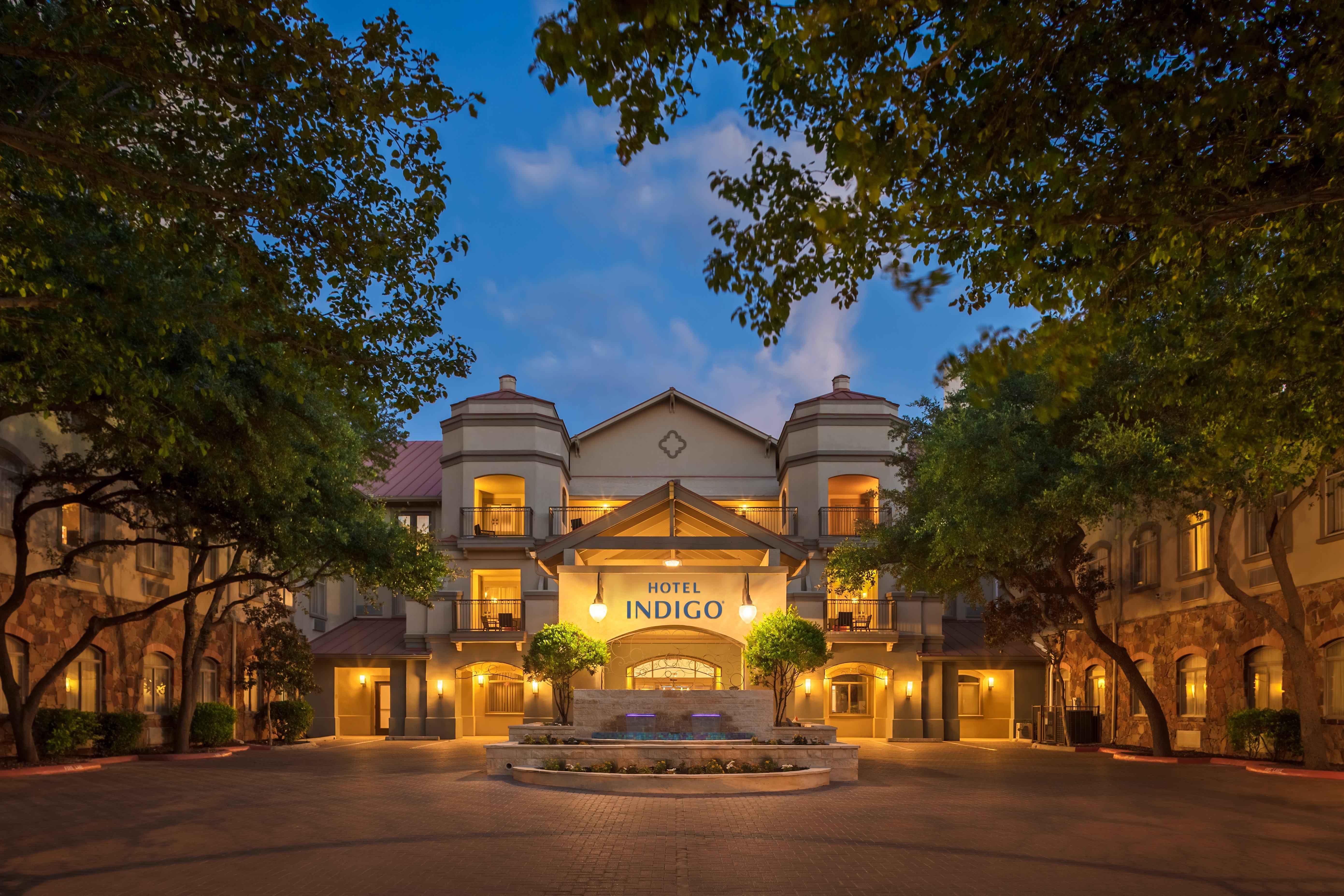 Hotel Indigo San Antonio Riverwalk By Ihg Exteriör bild